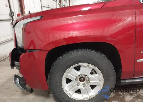 2015 GMC Yukon Denali из США, поврежденный, VIN 1GKS2CKJ3FR627102